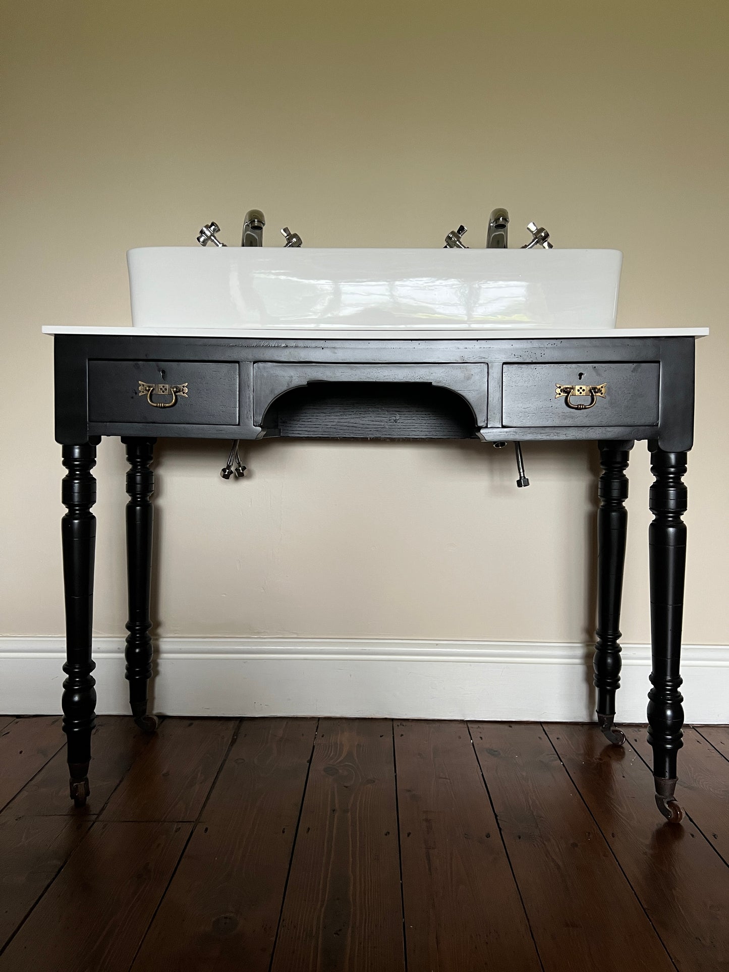 Victorian console table double vanity sink, black with white corian top and chrome taps