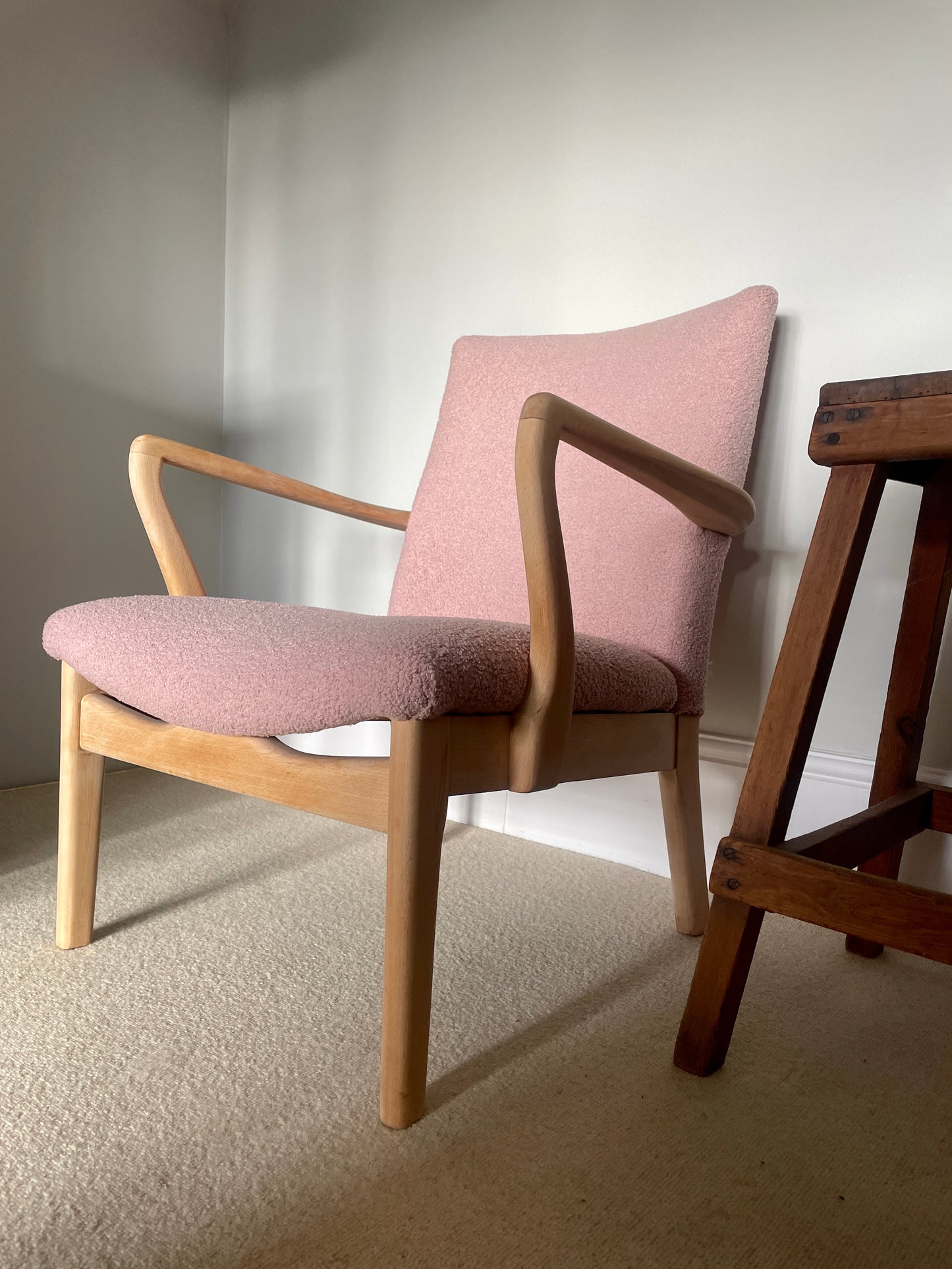 1950/60s Parker Knoll Chair Model 754 in Boucle Pink