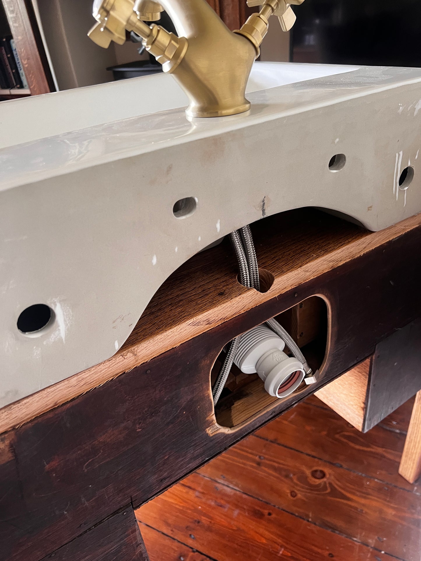 Vintage Light Oak Bathroom Vanity Sink