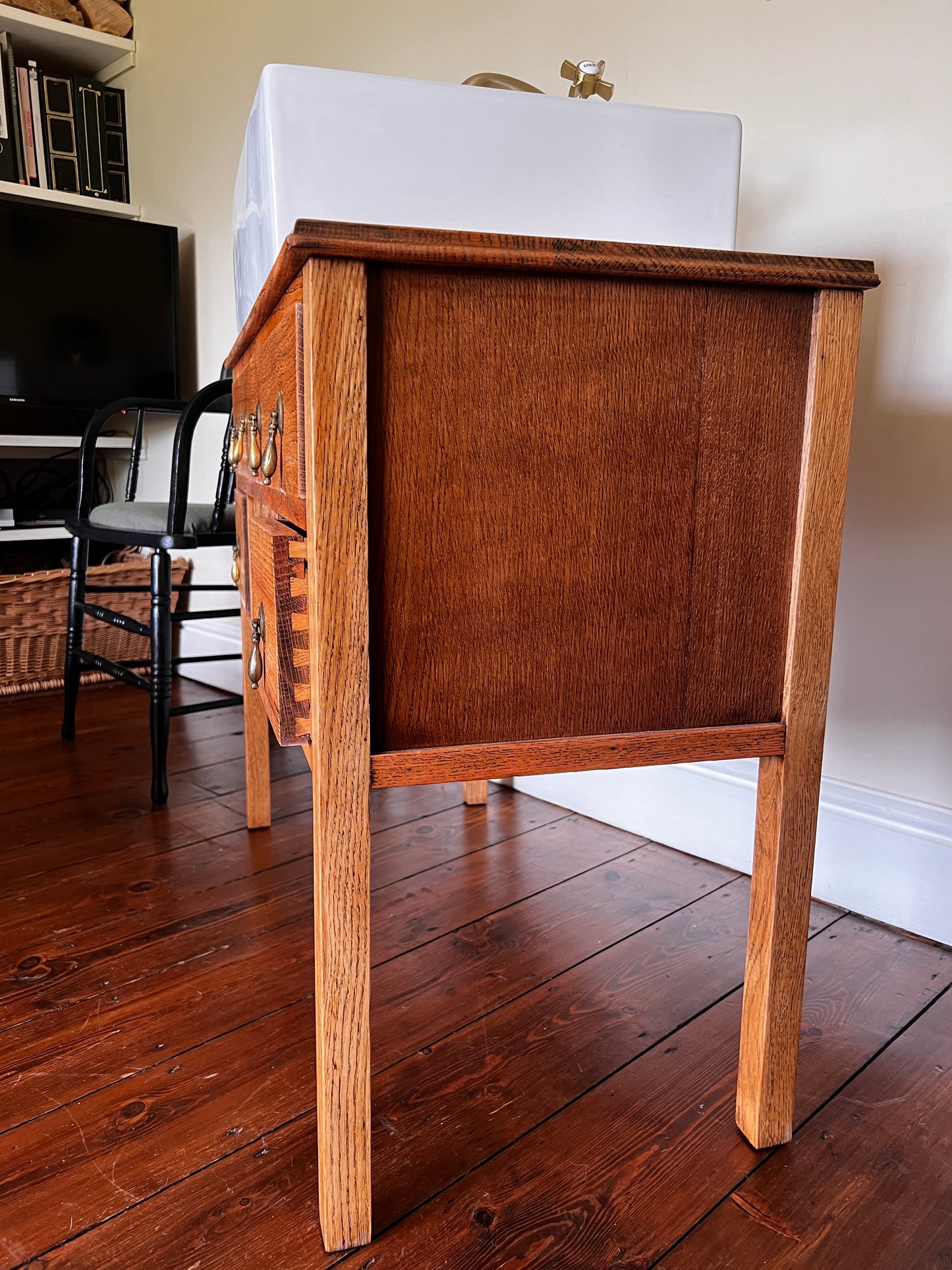 Vintage Light Oak Bathroom Vanity Sink